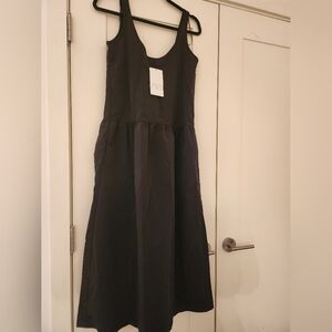 Zara  womens black renylon fabric maxi dress size small NWT